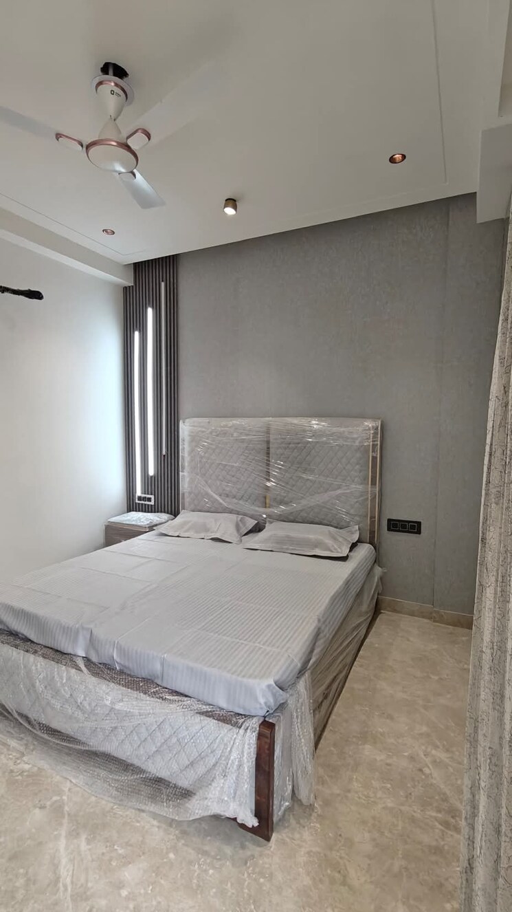 Bedroom, bptp-amstoria-country-floor 3 Bedroom 2025 Sq.Ft. Builder Floor In Sector 102 Gurgaon 8294065