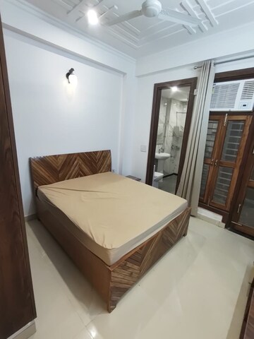 Bedroom in 2 BHK Builder Floor at RWA Residential Society, Sector 40 – for Rent
