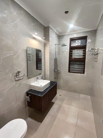 Attached Bathroom in 2 BHK Builder Floor at RWA Residential Society, Sector 40 – for Rent