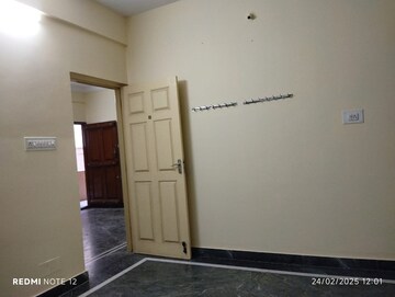 Room in 1 BHK Builder Floor at Hsr Layout – for Rent