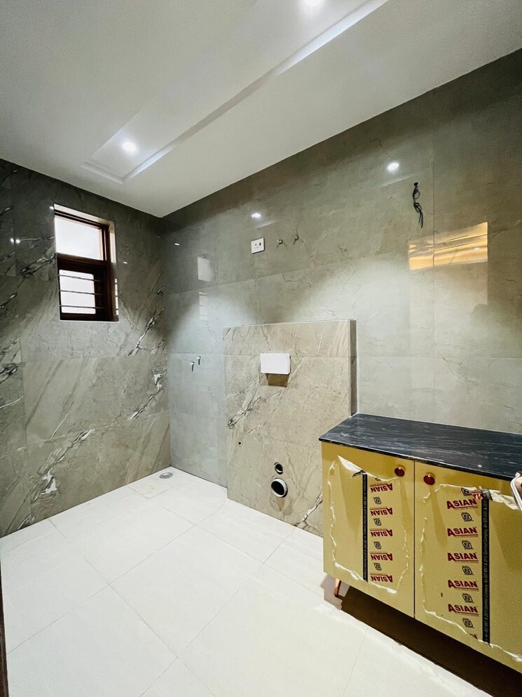 Other, sector 64 3 Bedroom 2250 Sq.Ft. Builder Floor In Sector 64 Faridabad 8294181