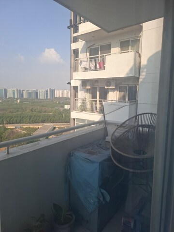 Kitchen in 3.5 BHK Apartment at CHD Avenue 71, Sector 71 – for Sale