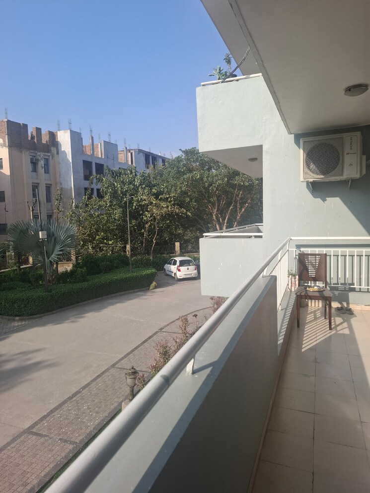 Balcony, chd-avenue-71 4 Bedroom 2193 Sq.Ft. Apartment In Sector 71 Gurgaon 8294333