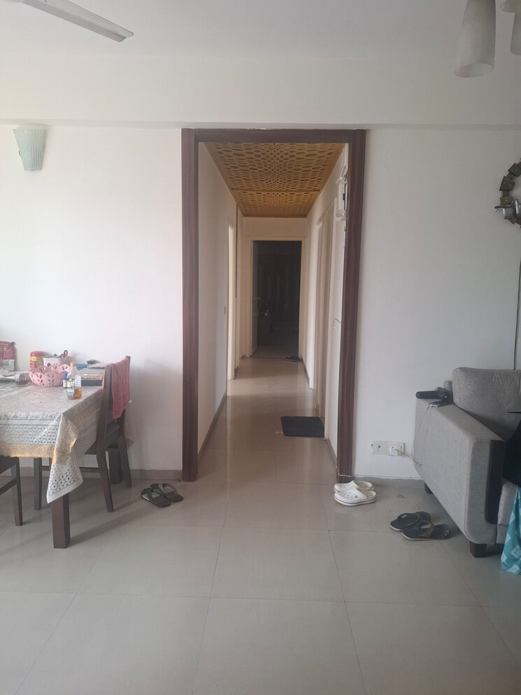 Room, chd-avenue-71 4 Bedroom 2193 Sq.Ft. Apartment In Sector 71 Gurgaon 8294333