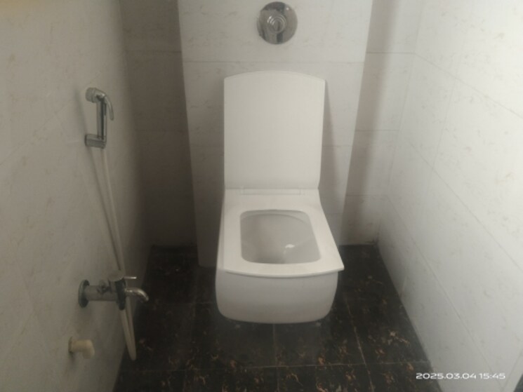 Bathroom, asmi-dreamz 1 Bedroom 420 Sq.Ft. Apartment In Goregaon West Mumbai 8294325