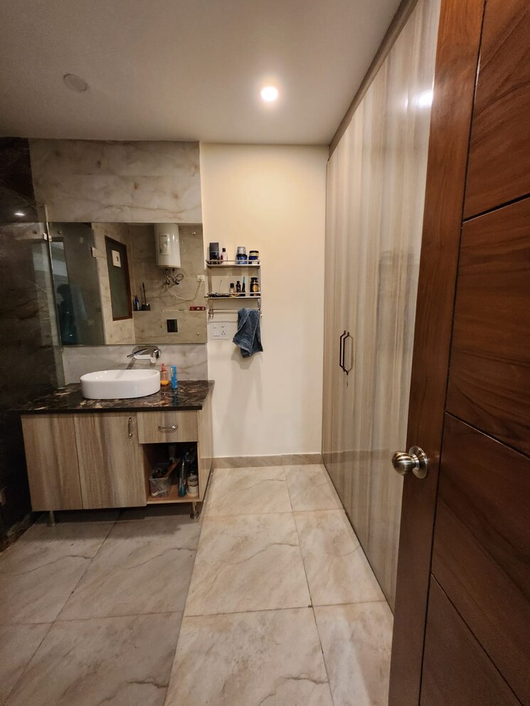 Kitchen, vipul-tatvam-villas 4 Bedroom 4750 Sq.Ft. Villa In Sector 48 Gurgaon 8294337