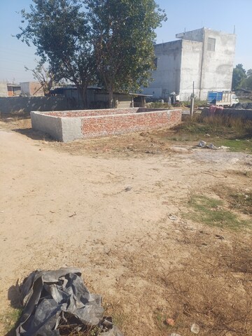  Plot – Exterior View View at Dheeraj Nagar - for Sale