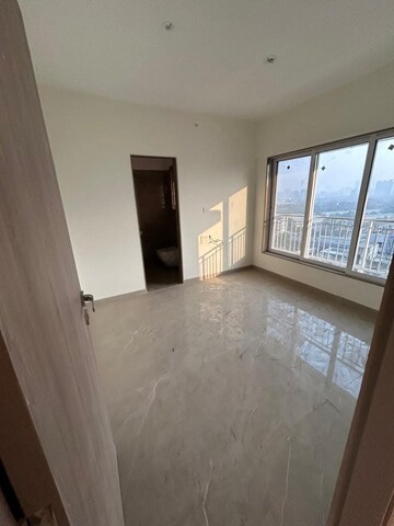 Room in 3 BHK Apartment at Ajmera Valencia, Wadala West – for Rent