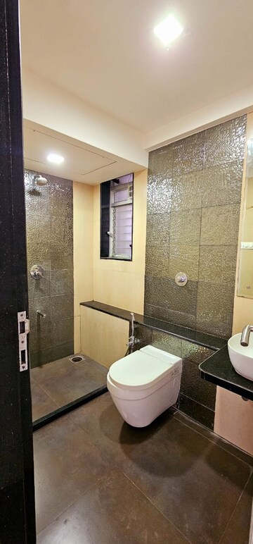 Bathroom in 2 BHK Apartment at Divine Aspen Garden, Goregaon East – for Sale
