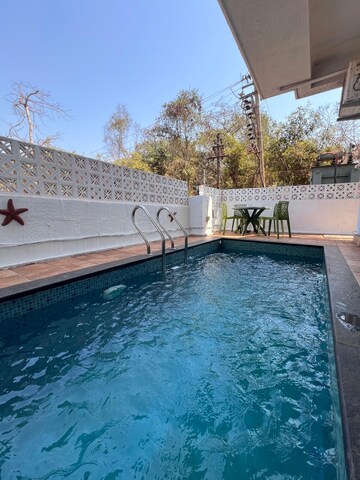 Swimming Pool in 3 BHK Villa at Assagao – for Rent