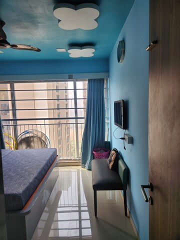 Bedroom in 3 BHK Apartment at Kalpataru Sunrise Grande, Kolshet Road – for Sale