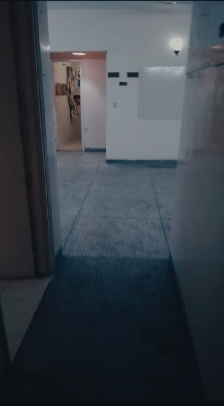 Room, arun-vihar-sector-37 2 Bedroom 850 Sq.Ft. Apartment In Sector 37 Noida 8294397