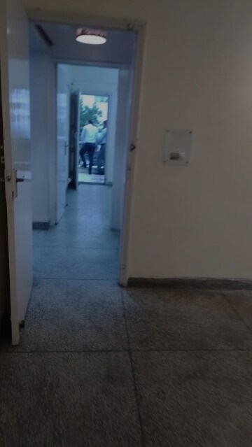 Building Lobby in 2 BHK Apartment at Arun Vihar Sector 37, Sector 37 – for Sale