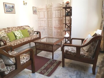 Living Room in 2 BHK Builder Floor at Greater Kailash I – for Rent