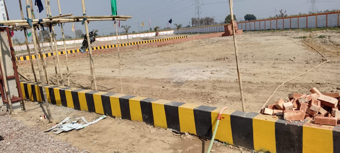 Plot For Sale in Tejasvi Kunj 