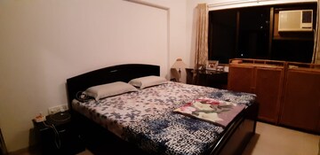 Bedroom in 2 BHK Apartment at Harshvardhan CHS Powai, Powai – for Rent