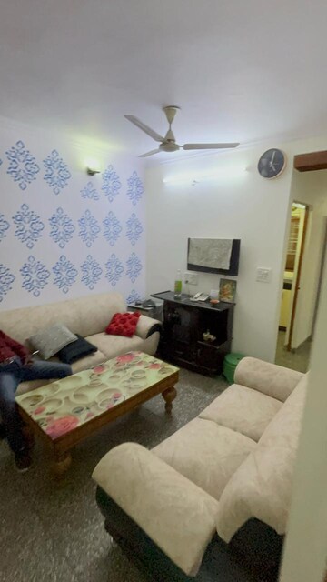 Living Room in 2 BHK Apartment at Dhawal Giri Apartment, Sector 34 – for Rent