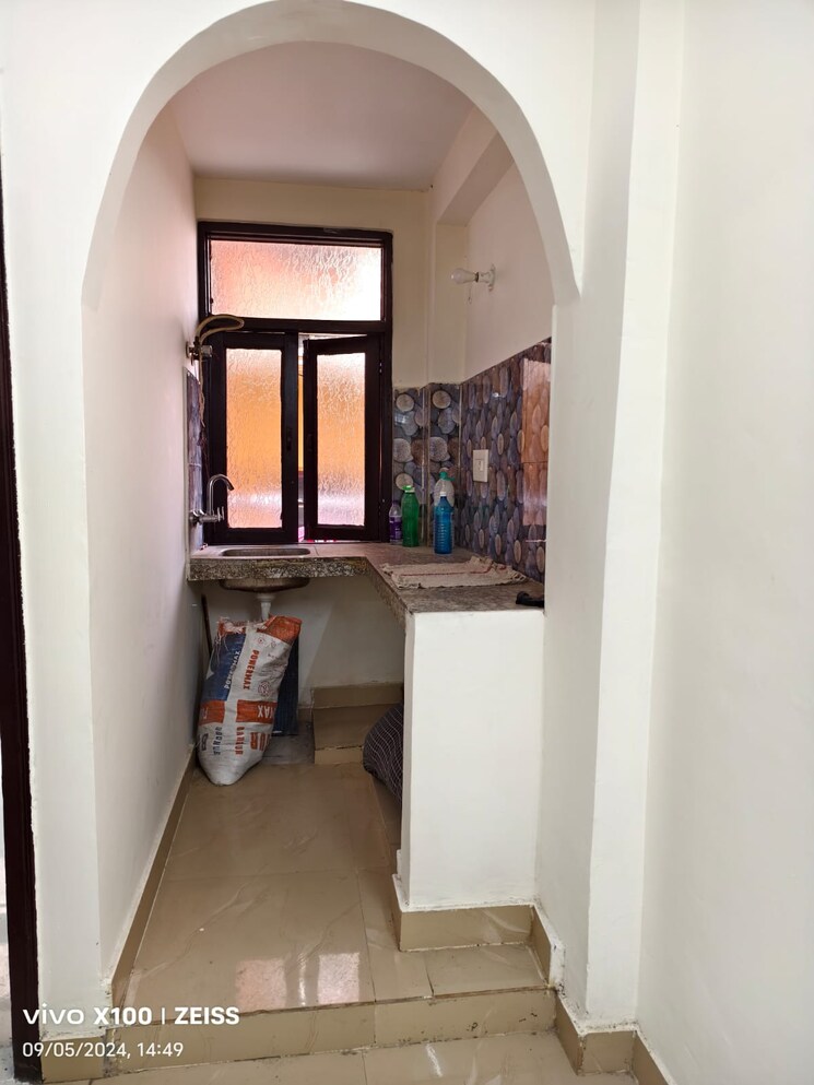 undefined, shaheen bagh 2 Bedroom 50 Sq.Yd. Builder Floor In Shaheen Bagh Delhi 8294525
