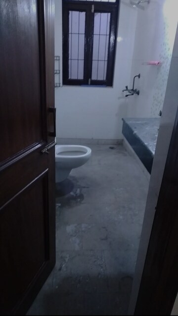Bathroom in 2 BHK Apartment at Arun Vihar, Sector 29 – for Sale