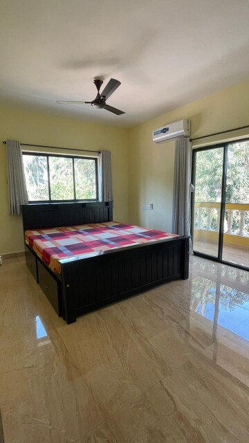 Bedroom in 2 BHK Apartment at Siolim – for Rent