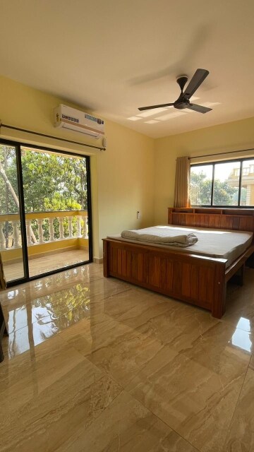 Bedroom in 2 BHK Apartment at Siolim – for Rent