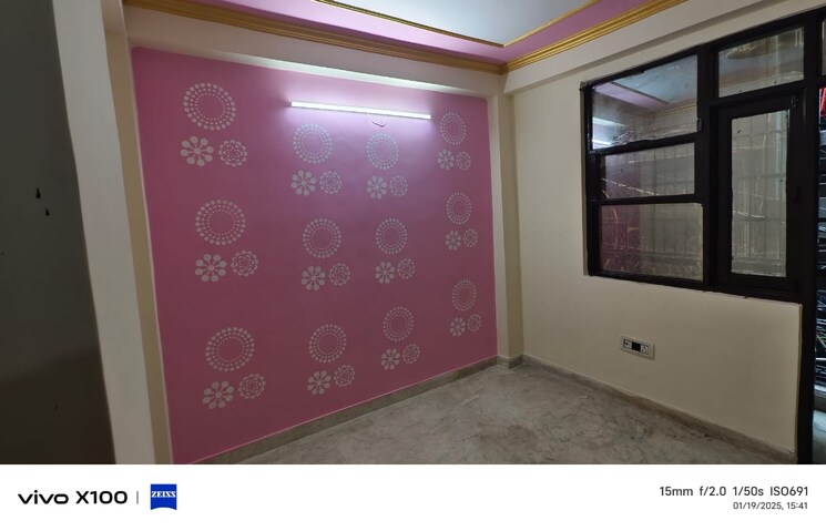 Room, shaheen bagh 2 Bedroom 50 Sq.Yd. Builder Floor In Shaheen Bagh Delhi 8294622