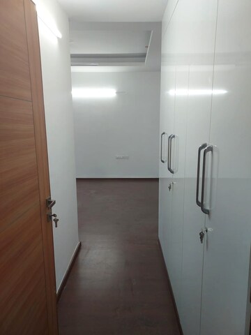Bathroom in 3 BHK Apartment at Omaxe Lake, North Mullanpur – for Rent