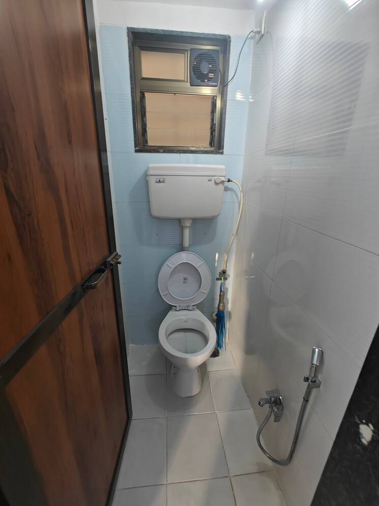 Bathroom, ishwar-iris 1 Bedroom 650 Sq.Ft. Apartment In Seawoods Navi Mumbai 8294714
