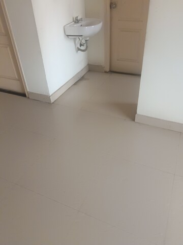 Room in 2 BHK Apartment at Empire Meadows, Ameenpur – for Sale