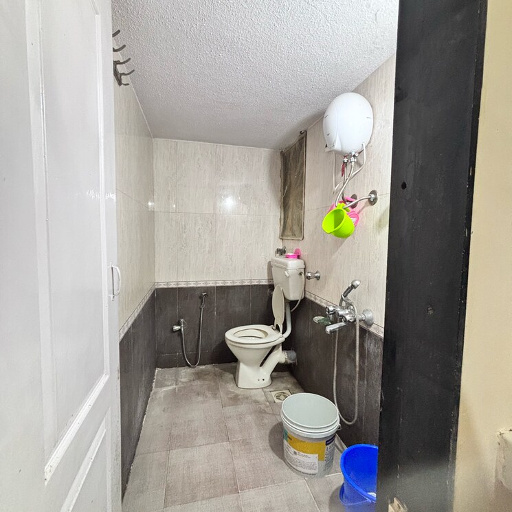 Bathroom, prathamesh-heritage 3 Bedroom 1350 Sq.Ft. Apartment In Navghar Road Mumbai 8294759