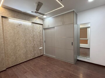 Room in 3 BHK Apartment at Pacifica Hill Crest, Gachibowli – for Rent
