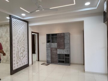 Room in 3 BHK Apartment at Pacifica Hill Crest, Gachibowli – for Rent