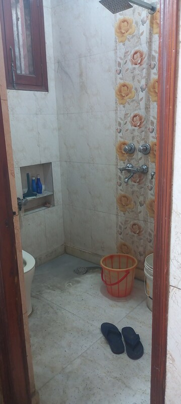 Attached Bathroom in 2 BHK Apartment at Ip Extension – for Rent