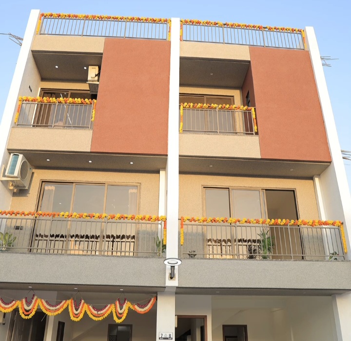 3 BHK Builder Floor For Sale in Shivalik Utkristham