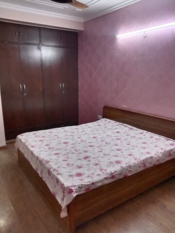 2 BHK Apartment For Rent in Vasundhara Sector 1