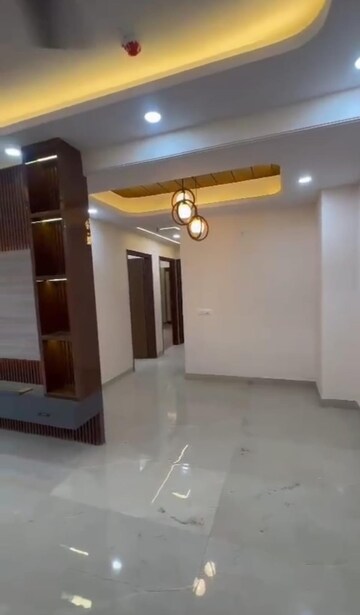 Room in 3 BHK Apartment at Ace Divino, Sector 1 Greater Noida – for Rent