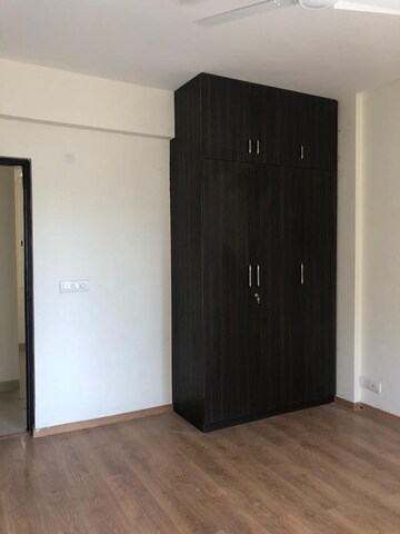 2 BHK Apartment For Rent in Vasundhara Sector 1