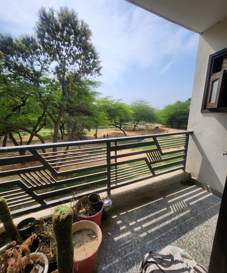 Balcony, saket 3 Bedroom 1500 Sq.Ft. Builder Floor In Saket Delhi 8294970