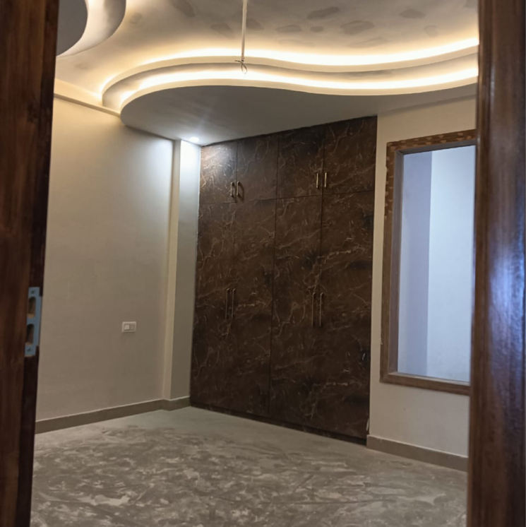 Room, shahastradhara road 5 Bedroom 4000 Sq.Ft. Villa In Shahastradhara Road Dehradun 8295015