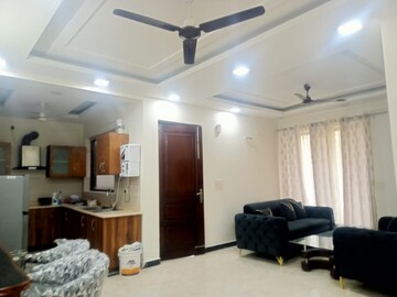 Living Room in 3 BHK Builder Floor at Ansal Sushant Lok I, Sector 43 – for Rent