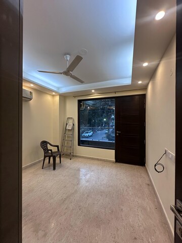 Room in 3 BHK Builder Floor at Bainsla Huda Floors, Sector 51 – for Rent