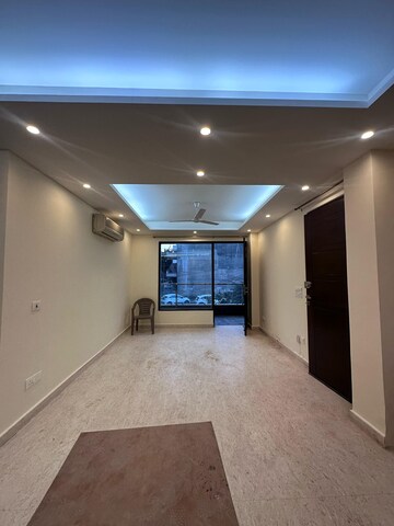 Parking in 3 BHK Builder Floor at Bainsla Huda Floors, Sector 51 – for Rent