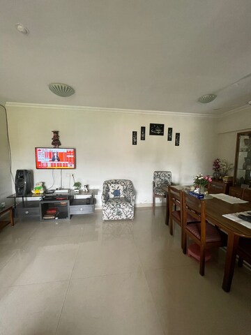 Living Room in 3 BHK Apartment at Everest Height, Chandivali – for Sale
