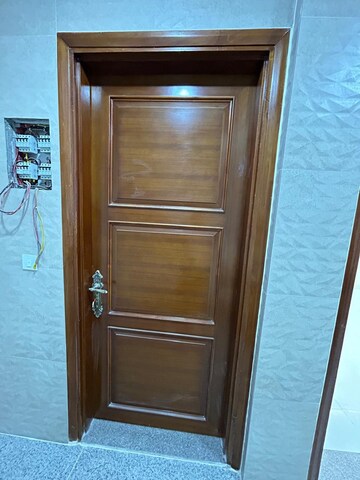 Furnished Amenities in 3 BHK Apartment at Ganesh Nagar – for Rent