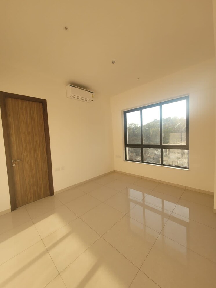 Room, shapoorji-pallonji-vicinia 3 Bedroom 1620 Sq.Ft. Apartment In Powai Mumbai 8295224
