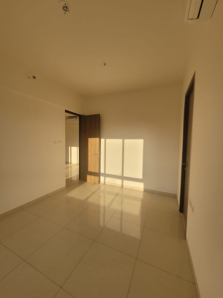 Room, shapoorji-pallonji-vicinia 3 Bedroom 1620 Sq.Ft. Apartment In Powai Mumbai 8295224
