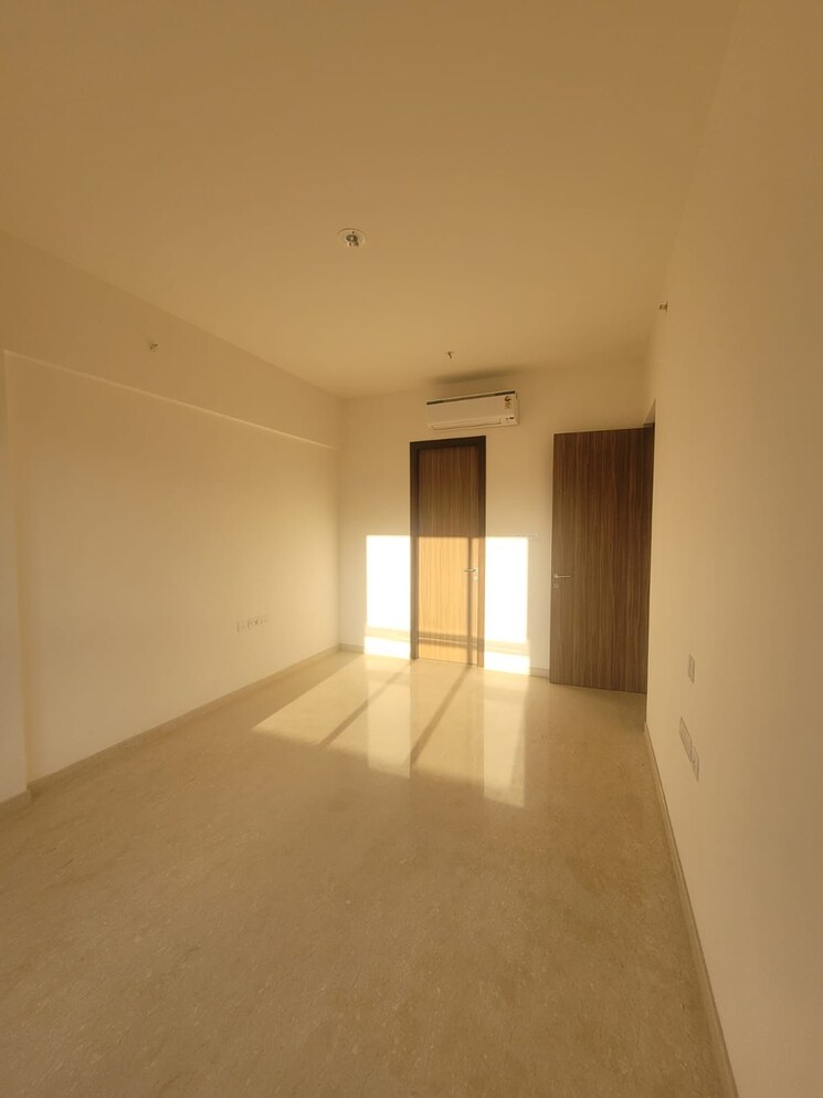 Room, shapoorji-pallonji-vicinia 3 Bedroom 1620 Sq.Ft. Apartment In Powai Mumbai 8295224