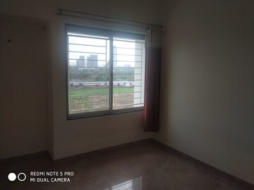 Room in 2 BHK Apartment at Venkatesh Graffiti, Keshav Nagar – for Rent