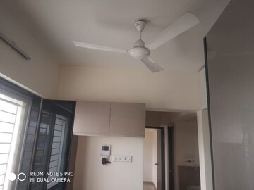 Room in 2 BHK Apartment at Venkatesh Graffiti, Keshav Nagar – for Rent