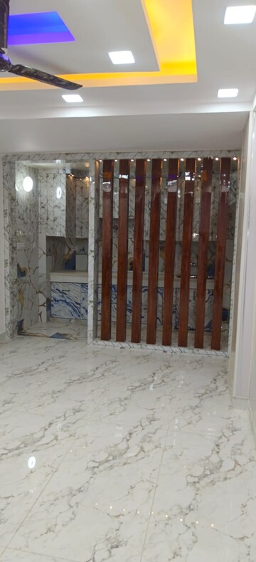 2 BHK Apartment For Sale in Shaheen Bagh